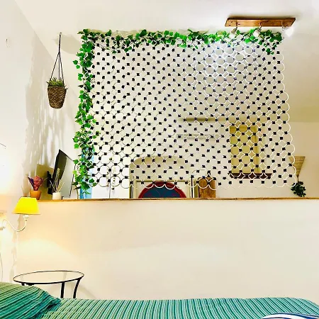 casa vacanza “ com' è profondo il mare “ *